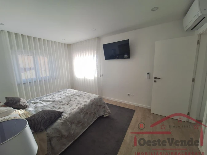 Moradia T4 para Venda em Cadaval e Pêro Moniz Foto 47