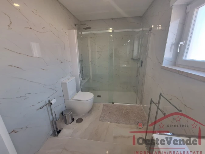 Moradia T4 para Venda em Cadaval e Pêro Moniz Foto 36