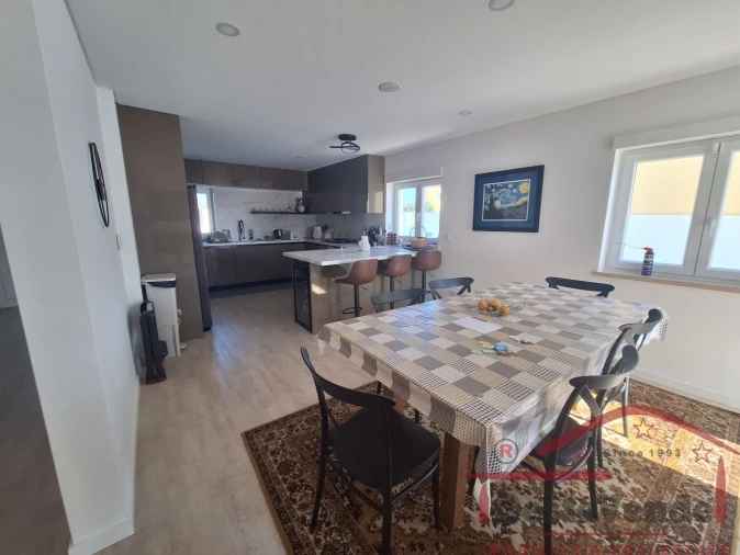 Moradia T4 para Venda em Cadaval e Pêro Moniz Foto 15