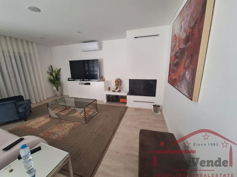 Moradia T4 para Venda em Cadaval e Pêro Moniz Foto 19