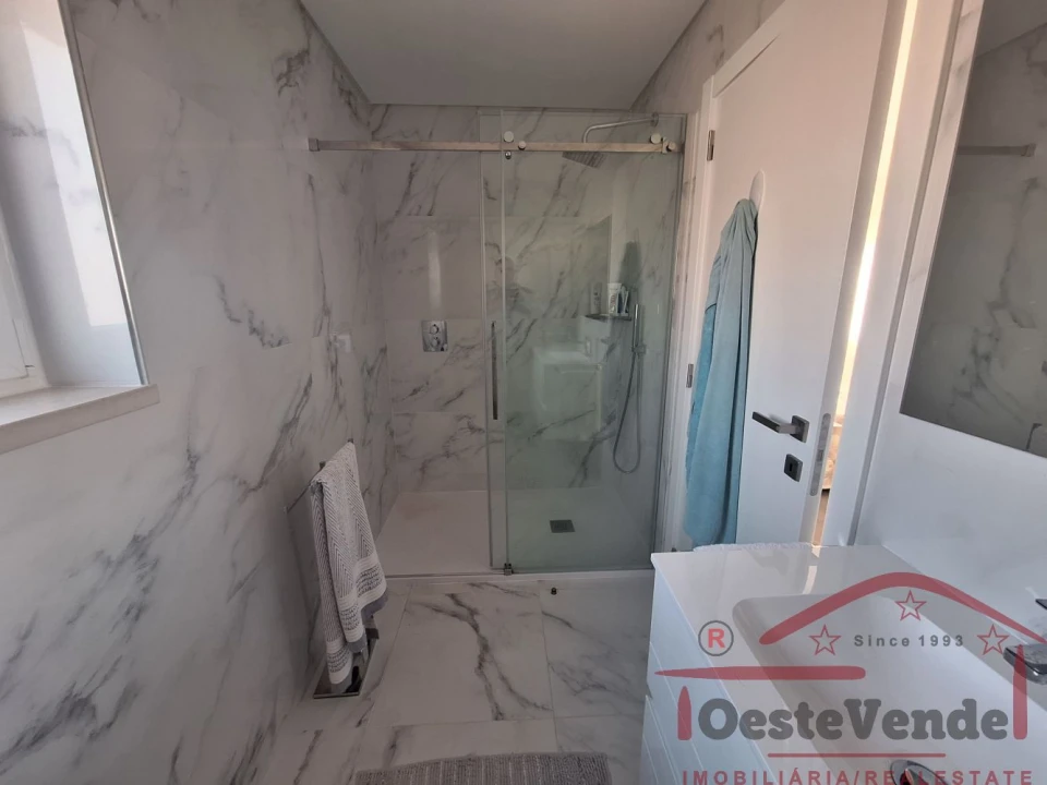 Moradia T4 para Venda em Cadaval e Pêro Moniz Foto 50