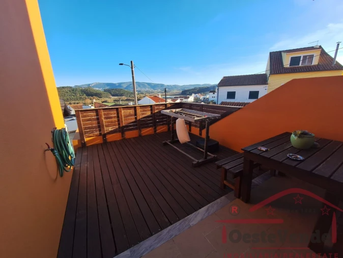 Moradia T5 para Venda em Cadaval e Pêro Moniz Foto 48