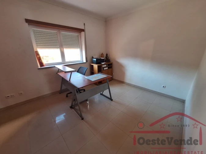 Moradia T5 para Venda em Cadaval e Pêro Moniz Foto 16