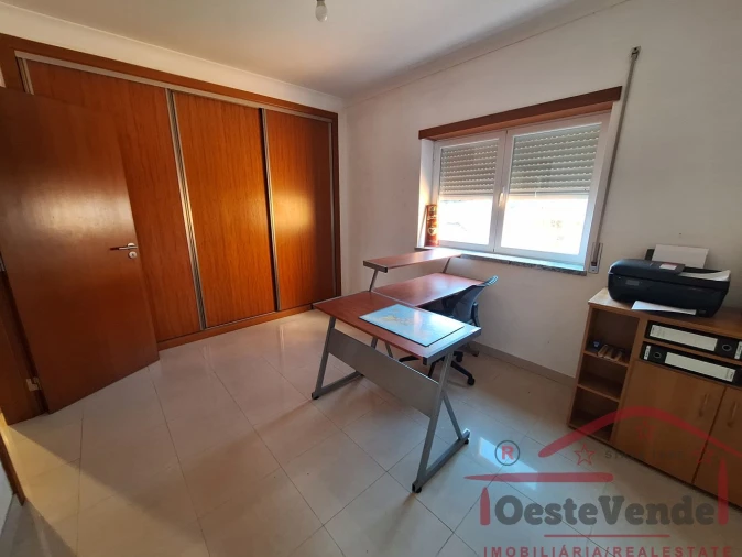 Moradia T5 para Venda em Cadaval e Pêro Moniz Foto 17