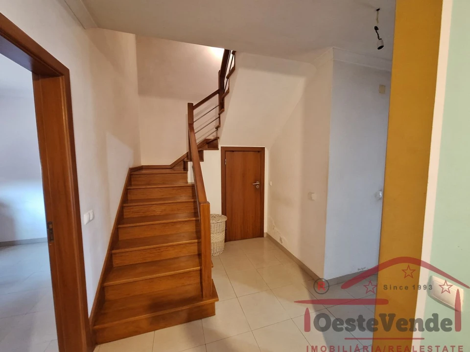 Moradia T5 para Venda em Cadaval e Pêro Moniz Foto 19