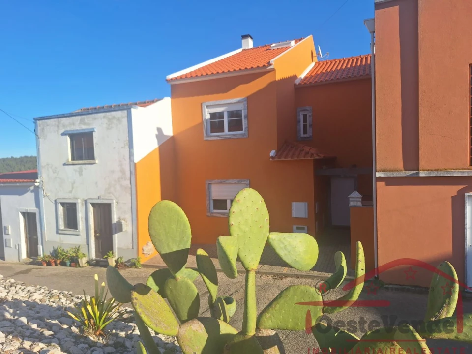 Moradia T5 para Venda em Cadaval e Pêro Moniz Foto 58