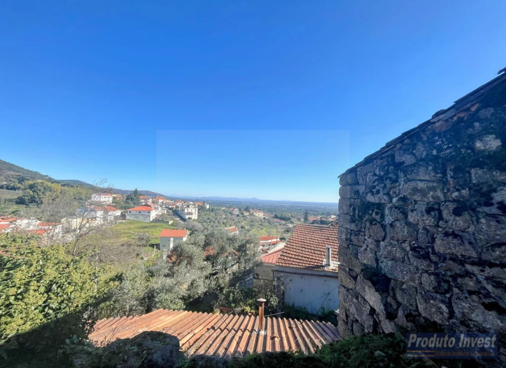 Moradia T3 para Venda em Alpedrinha Foto 19