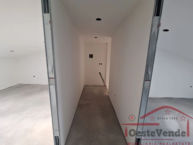 Moradia T1 para Venda em Cadaval e Pêro Moniz Foto 21