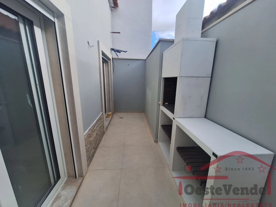 Moradia T1 para Venda em Cadaval e Pêro Moniz Foto 14