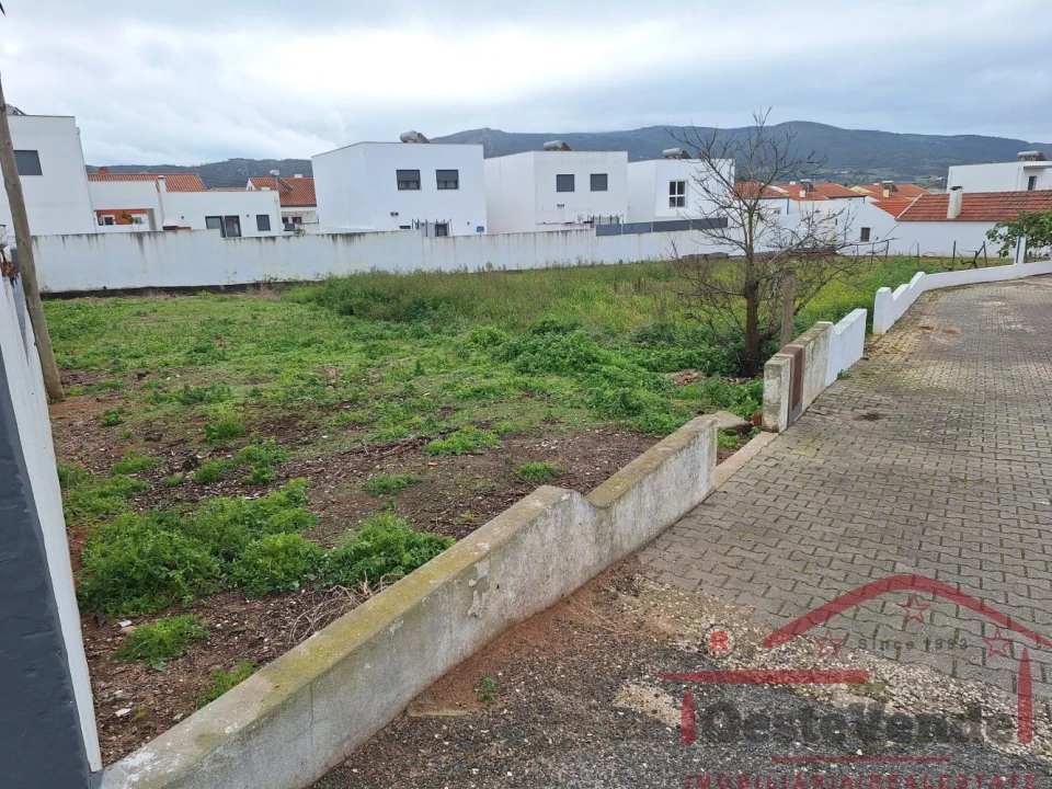 Terreno para Venda em Lamas e Cercal Foto 1
