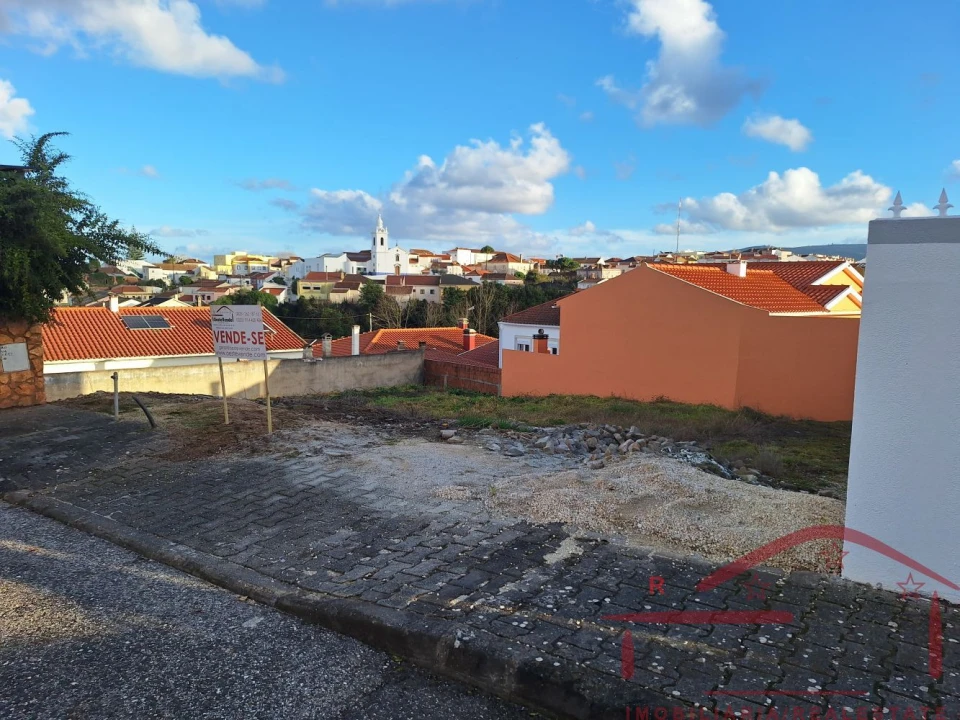 Terreno para Venda em Cadaval e Pêro Moniz Foto 5