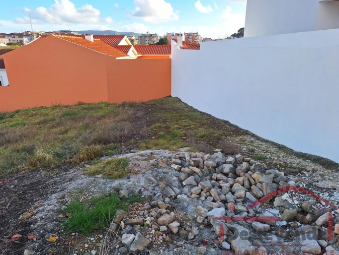 Terreno para Venda em Cadaval e Pêro Moniz Foto 4