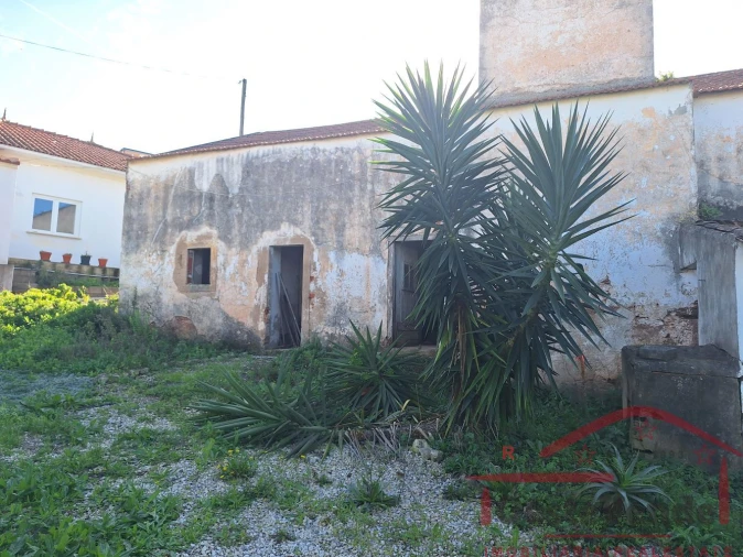 Moradia T2 para Venda em Lamas e Cercal Foto 35