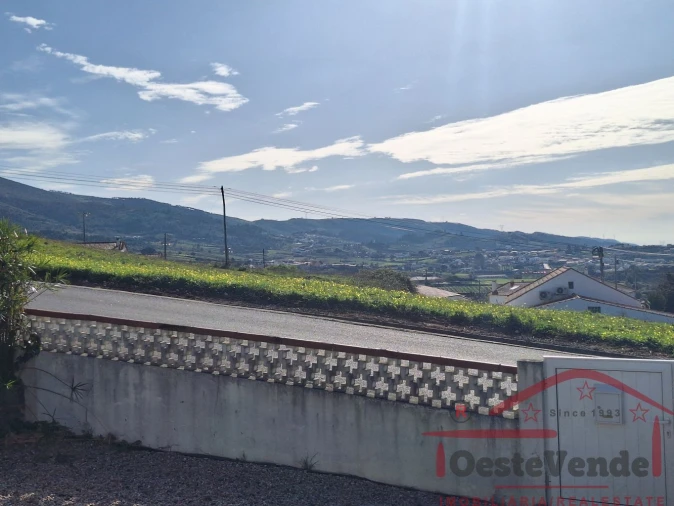 Moradia T2 para Venda em Lamas e Cercal Foto 39