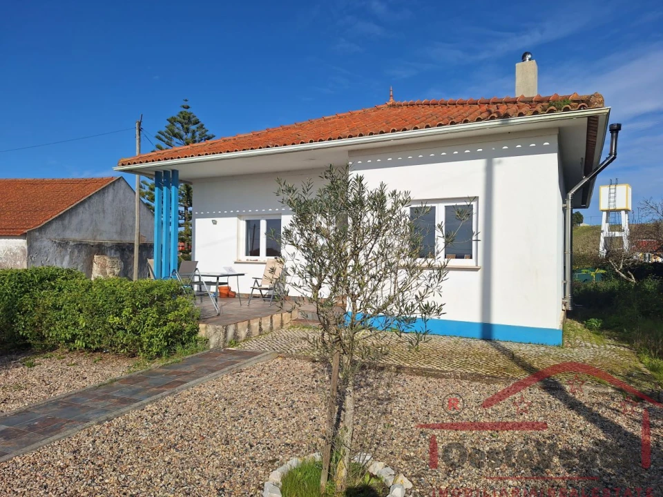 Moradia T2 para Venda em Lamas e Cercal Foto 1