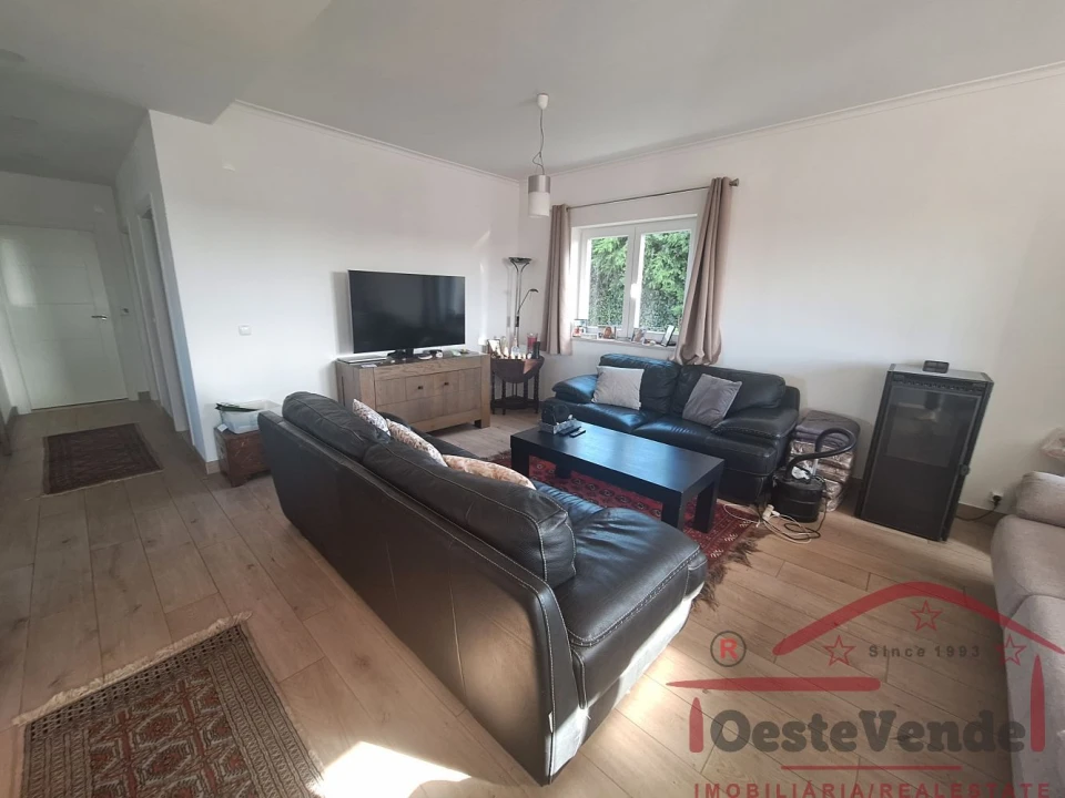 Moradia T2 para Venda em Lamas e Cercal Foto 16