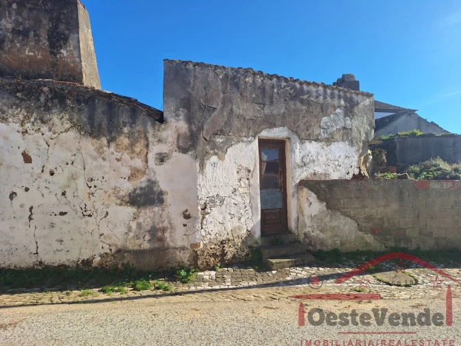 Moradia T3 para Venda em Bombarral e Vale Covo Foto 6