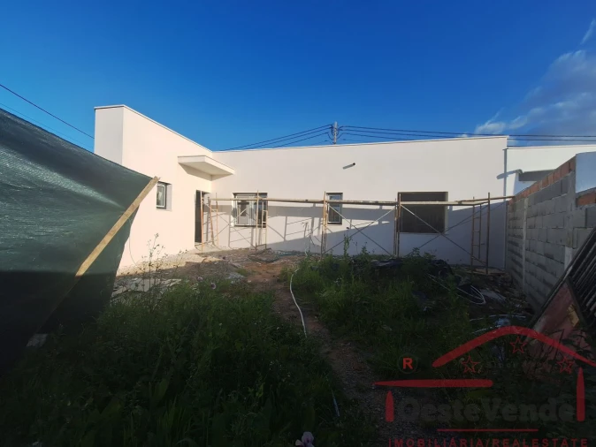 Moradia T3 para Venda em Lamas e Cercal Foto 12