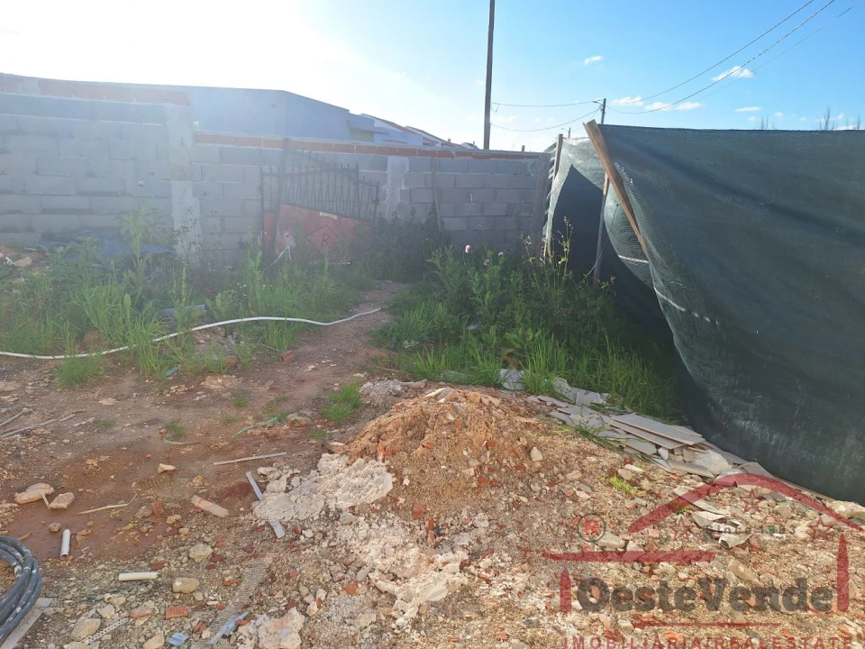 Moradia T3 para Venda em Lamas e Cercal Foto 19