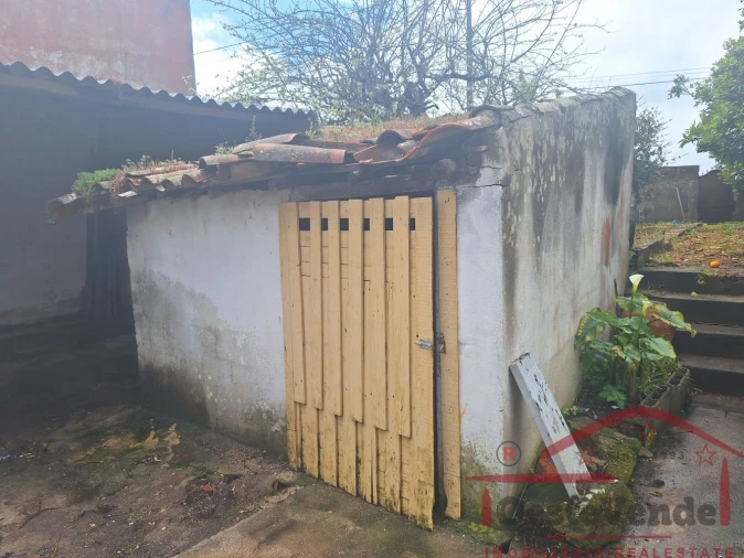 Moradia T3 para Venda em Vermelha Foto 19