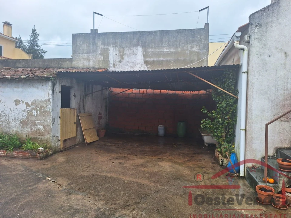 Moradia T3 para Venda em Vermelha Foto 17