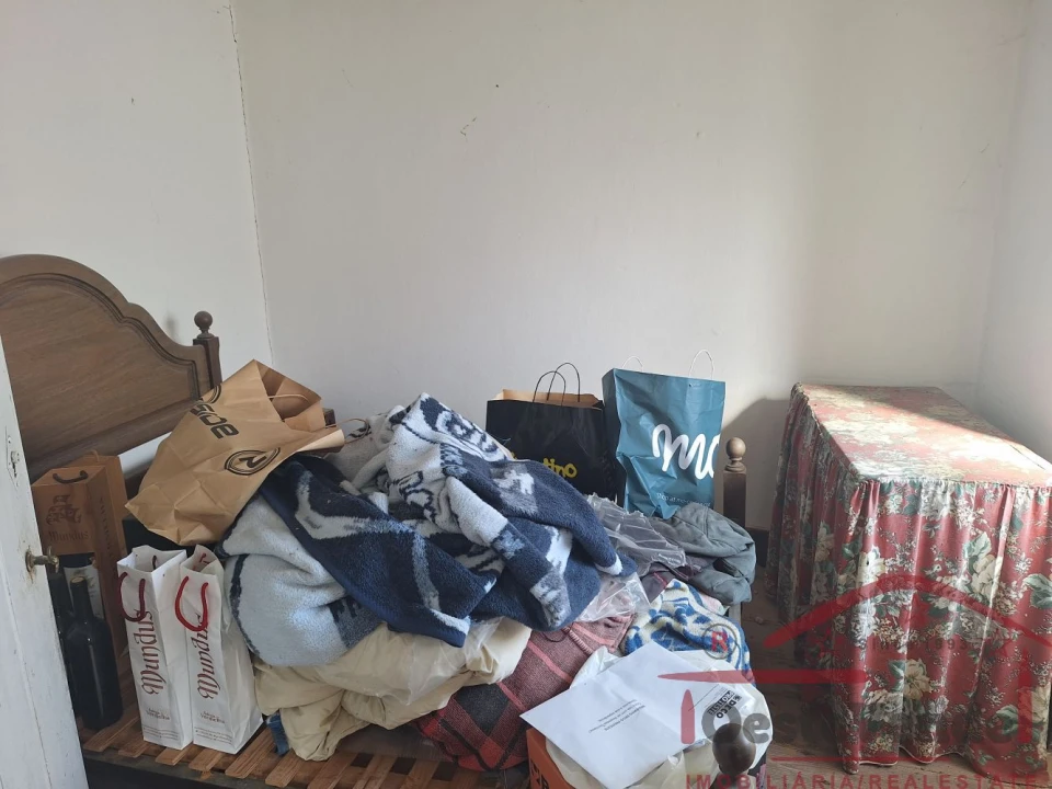 Moradia T3 para Venda em Peral Foto 15