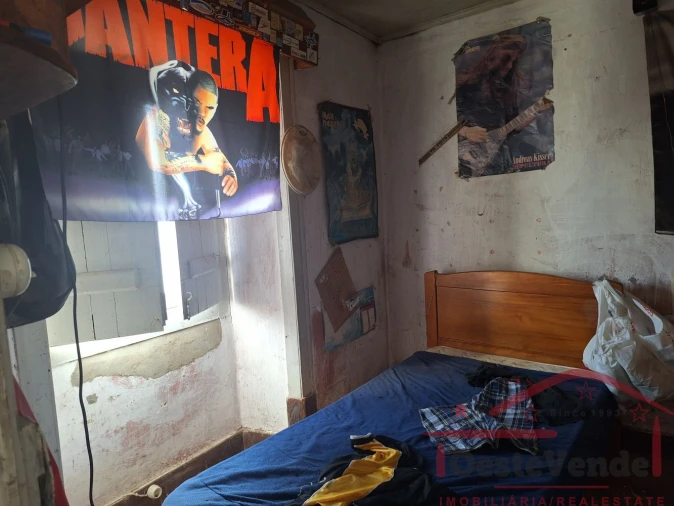 Moradia T3 para Venda em Peral Foto 17