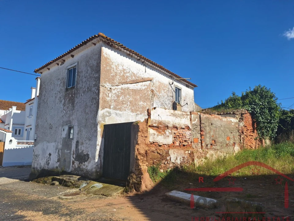 Moradia T3 para Venda em Peral Foto 28