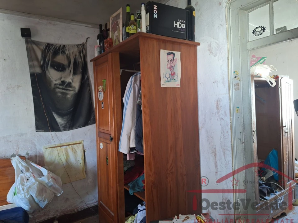 Moradia T3 para Venda em Peral Foto 18