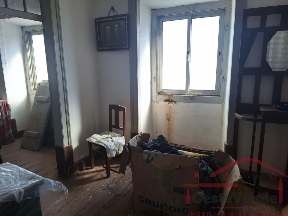 Moradia T3 para Venda em Peral Foto 19