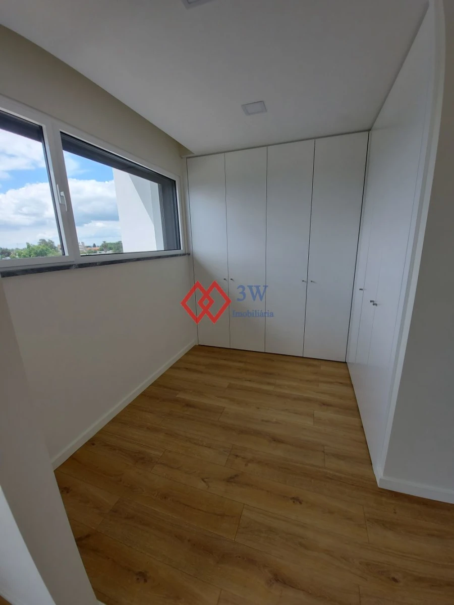 Moradia T4 para Venda em Nossa Sra de Fatima Foto 13