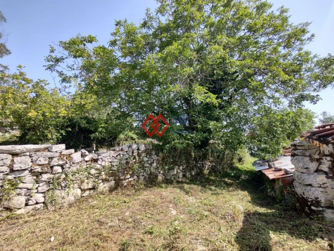 Quinta T2 para Venda em Porto de Mós - São João Baptista e São Pedro Foto 17