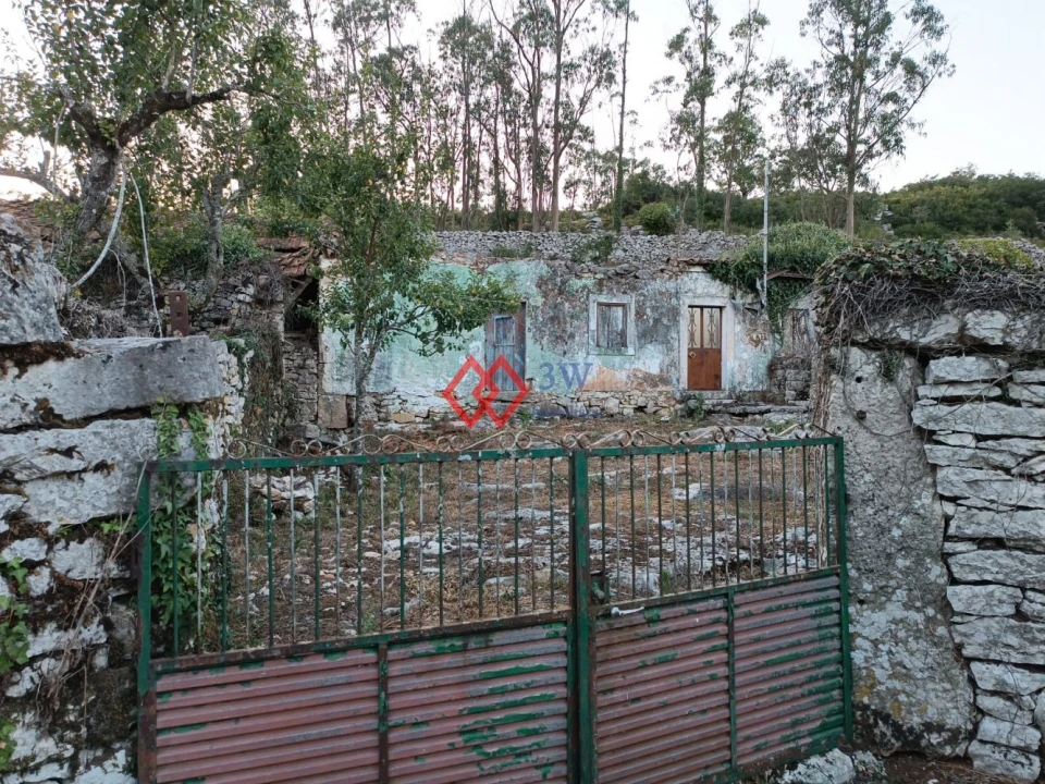Quinta T2 para Venda em Porto de Mós - São João Baptista e São Pedro Foto 2