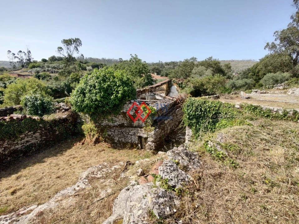 Quinta T2 para Venda em Porto de Mós - São João Baptista e São Pedro Foto 10