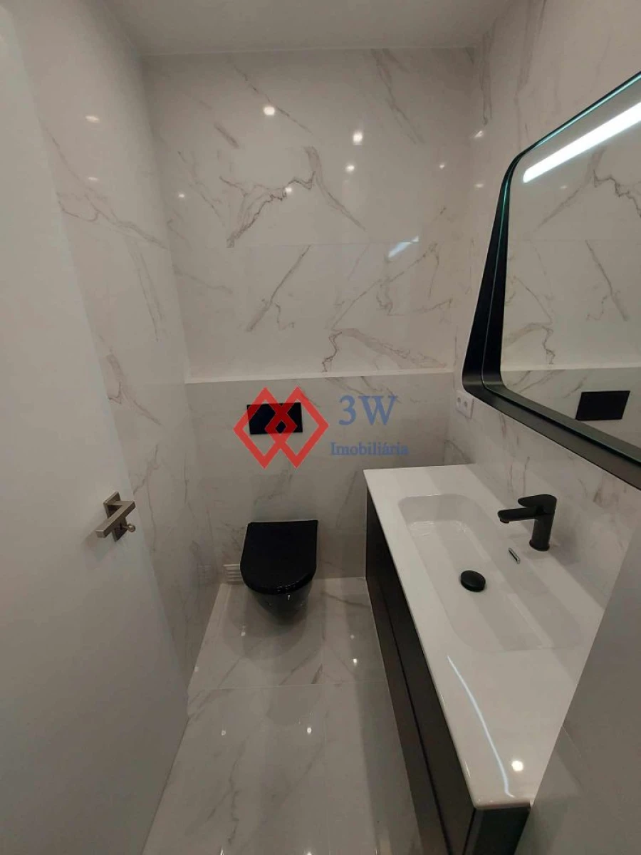 Apartamento T3 para Venda em São João Baptista e Santa Maria dos Olivais Foto 17