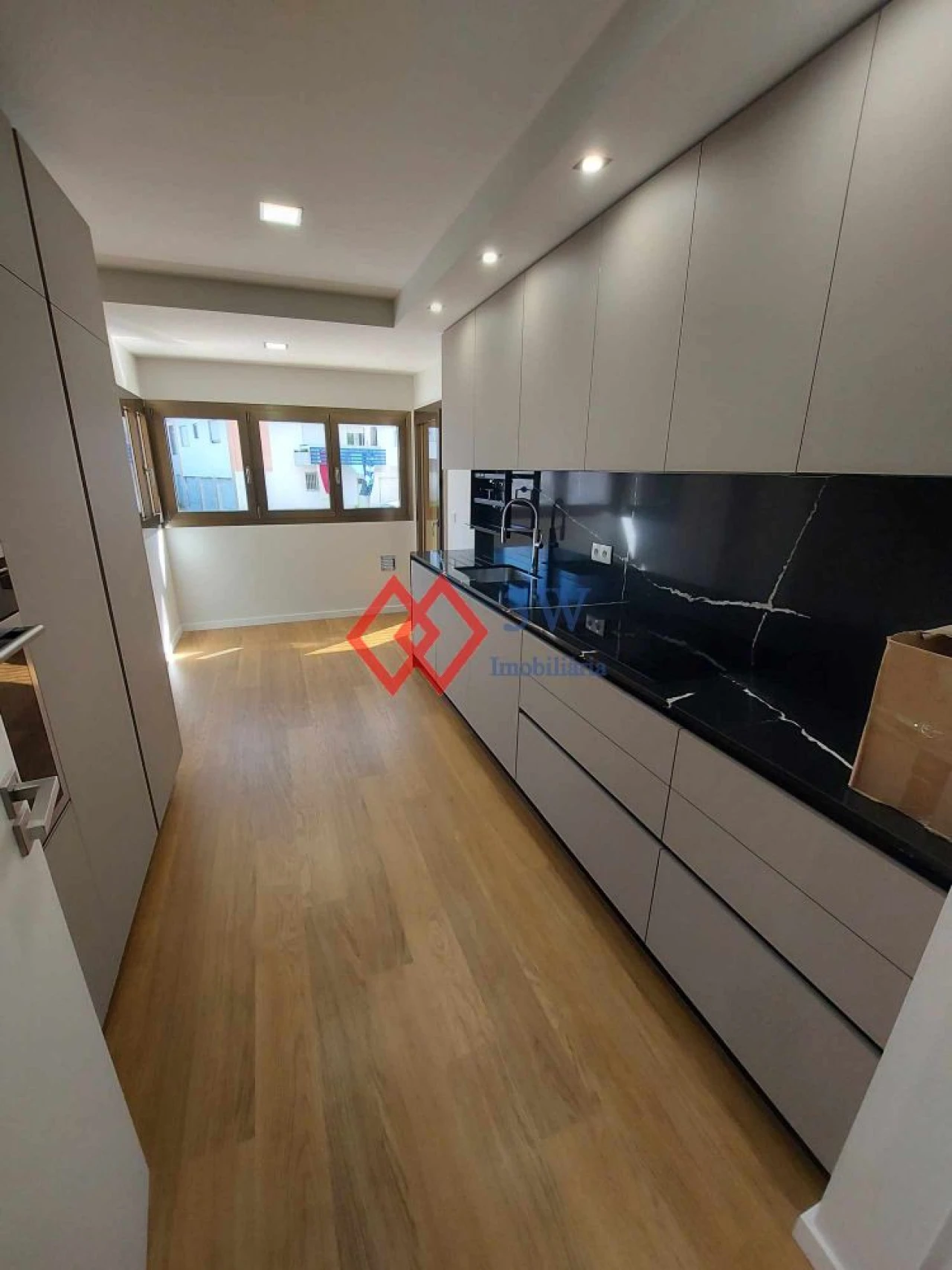 Apartamento T3 para Venda em São João Baptista e Santa Maria dos Olivais Foto 1