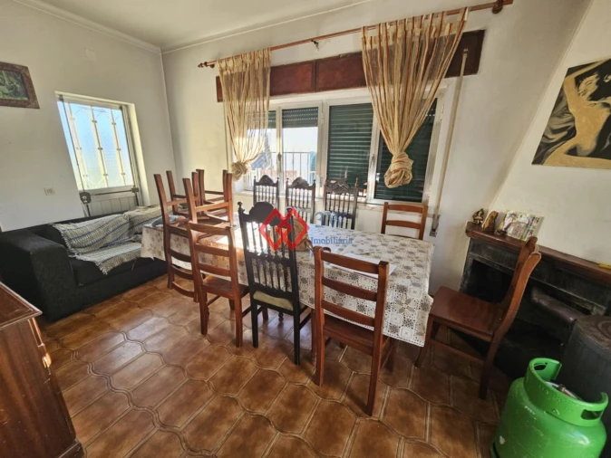 Moradia T4 para Venda em Assentiz Foto 13