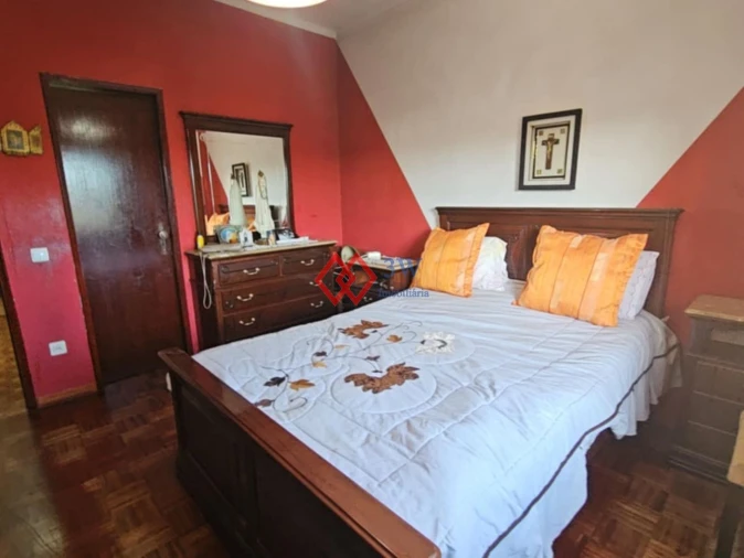 Moradia T4 para Venda em Assentiz Foto 27