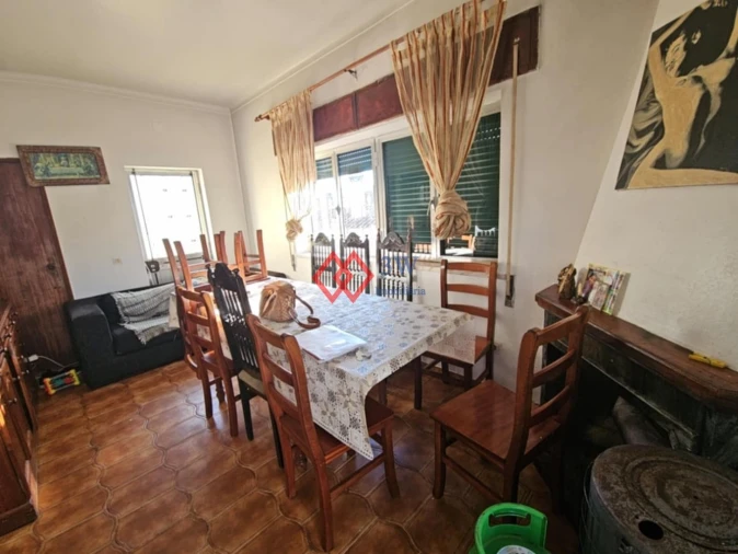 Moradia T4 para Venda em Assentiz Foto 11