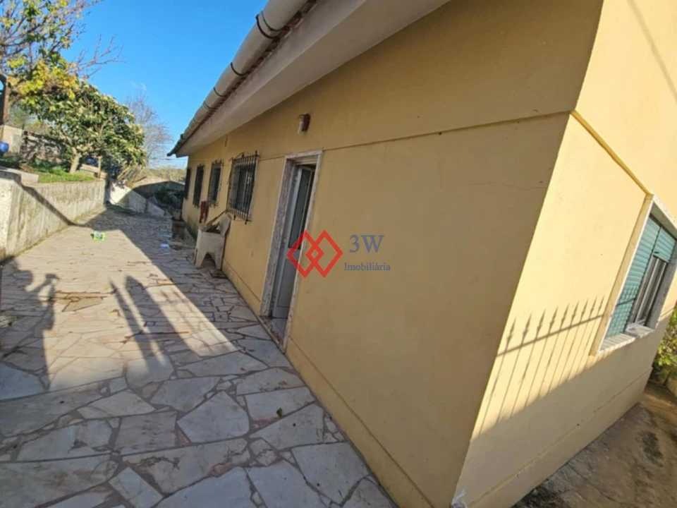 Moradia T4 para Venda em Assentiz Foto 33