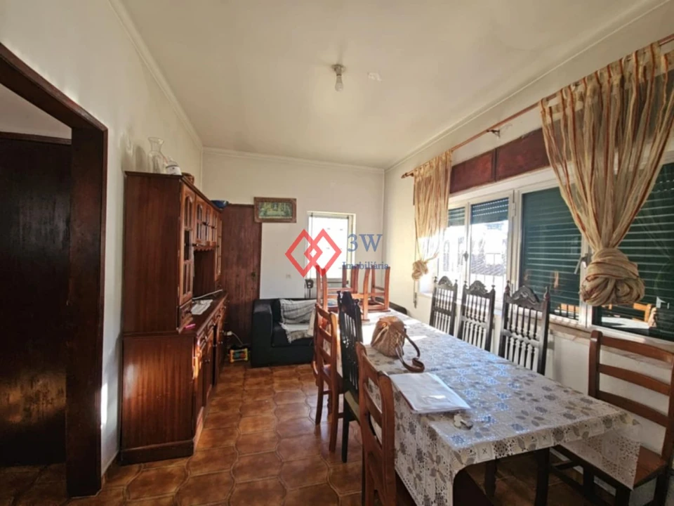 Moradia T4 para Venda em Assentiz Foto 12