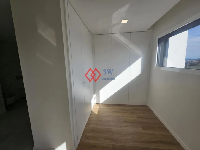 Moradia T4 para Venda em Nossa Sra de Fatima Foto 16