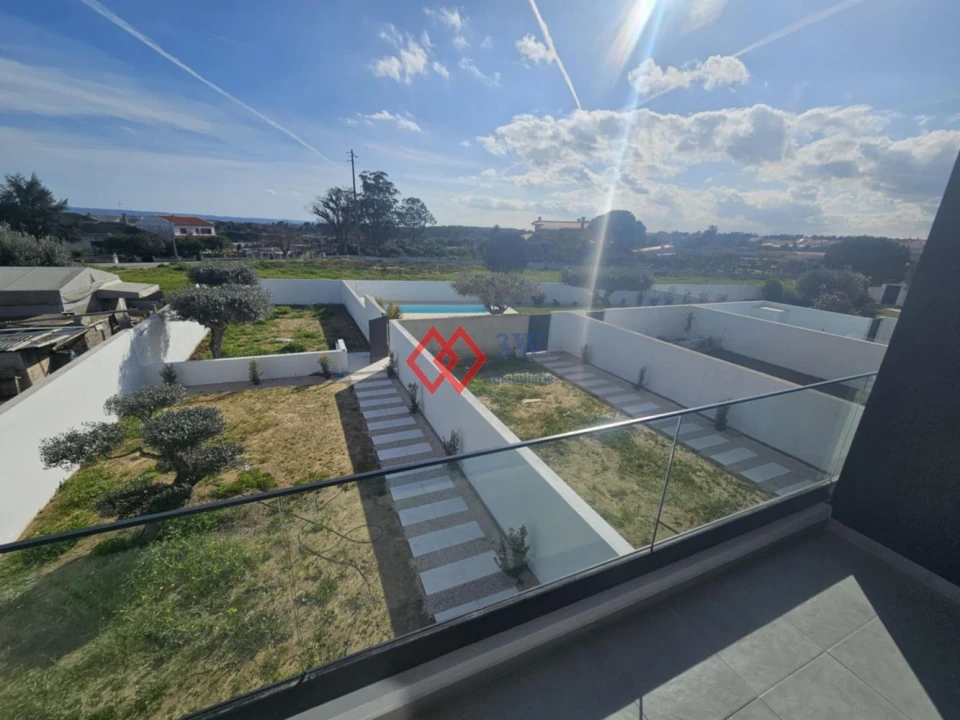 Moradia T4 para Venda em Nossa Sra de Fatima Foto 19