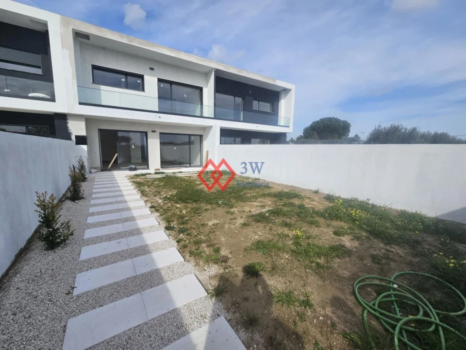 Moradia T4 para Venda em Nossa Sra de Fatima Foto 22