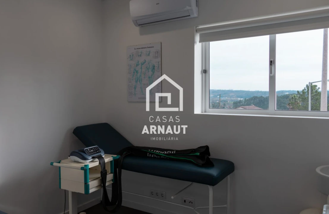 Loja para Venda em Meirinhas Foto 16