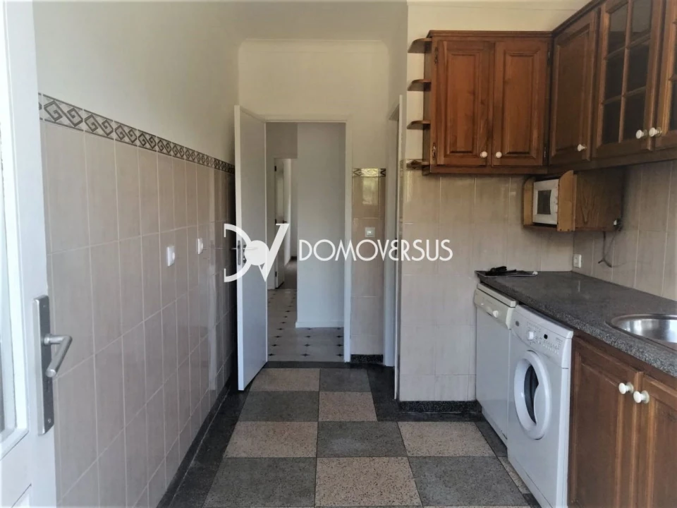 Apartamento T2 para Venda em Oliveira do Douro Foto 2