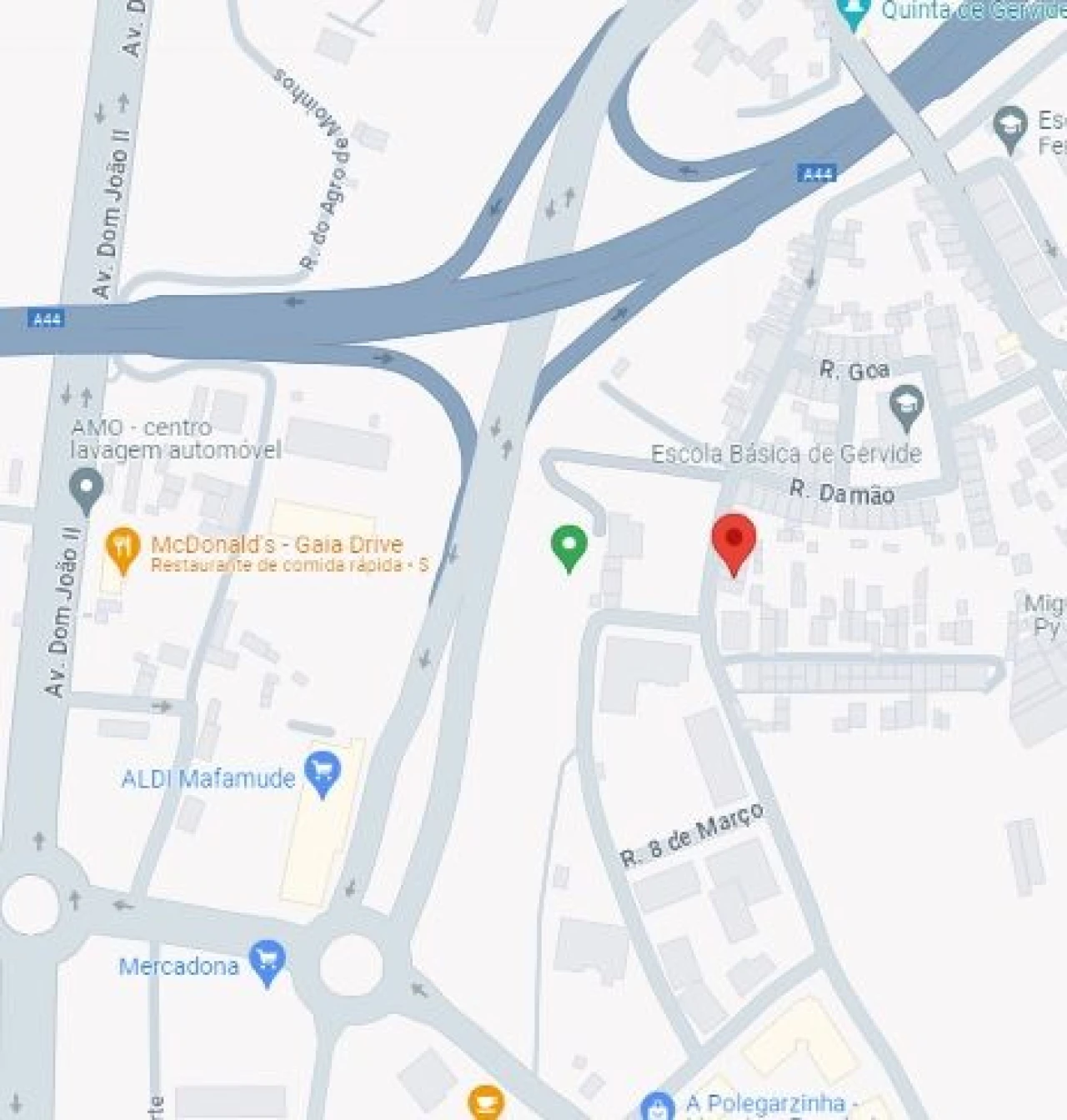 Apartamento T2 para Venda em Oliveira do Douro Foto 8