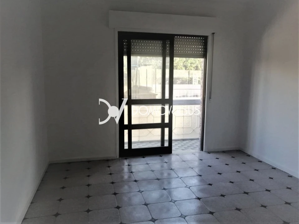 Apartamento T2 para Venda em Oliveira do Douro Foto 3