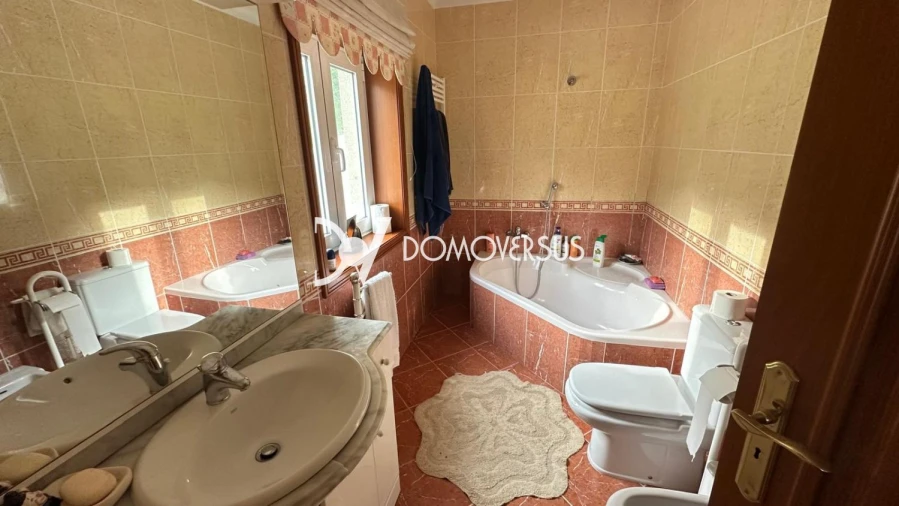 Quinta T3 para Venda em Portela Foto 16