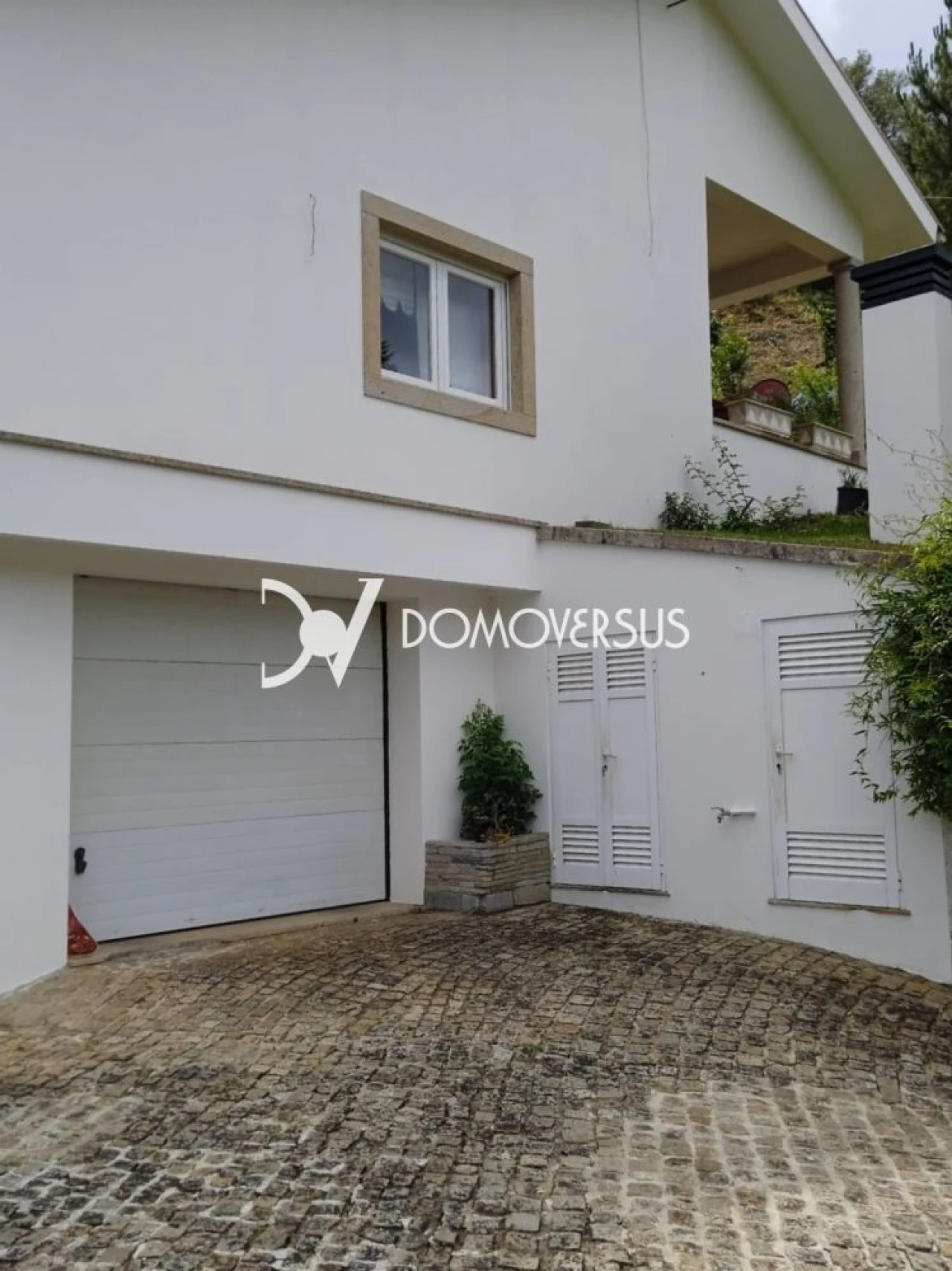 Quinta T3 para Venda em Portela Foto 5